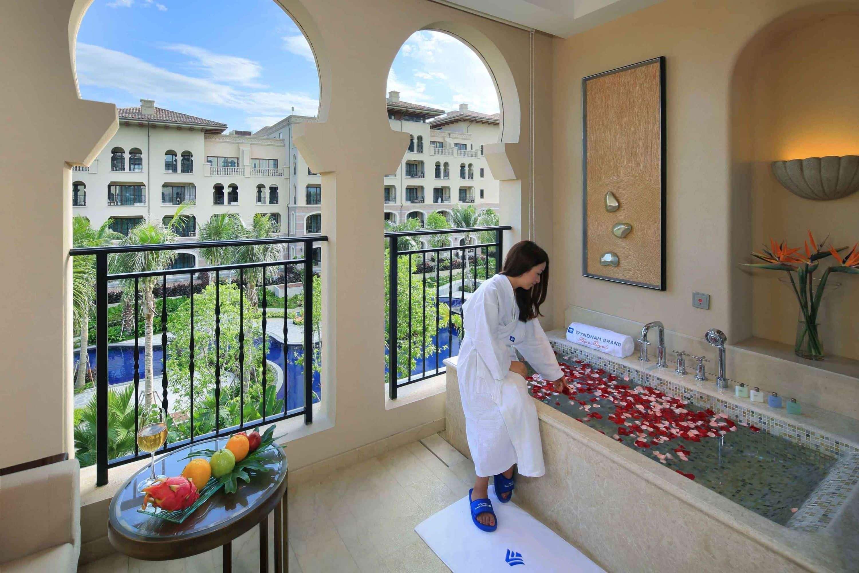 Wyndham Grand Plaza Royale Hainan Longmu Bay Lötung Kültér fotó